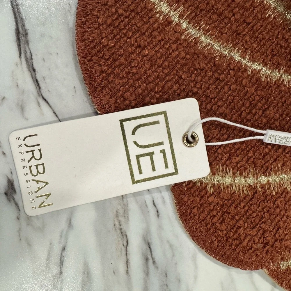 NWT Urban Expressions Beige and Black Crossbody Bag - Picture 12 of 15